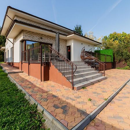 Villa Casablanca Brasov Exterior photo