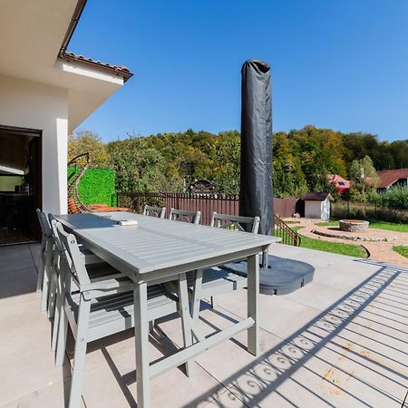 Villa Casablanca Brasov Exterior photo